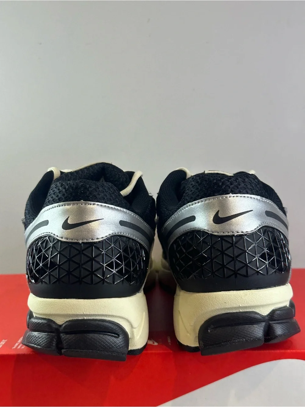 Nike Zoom Vomero 5